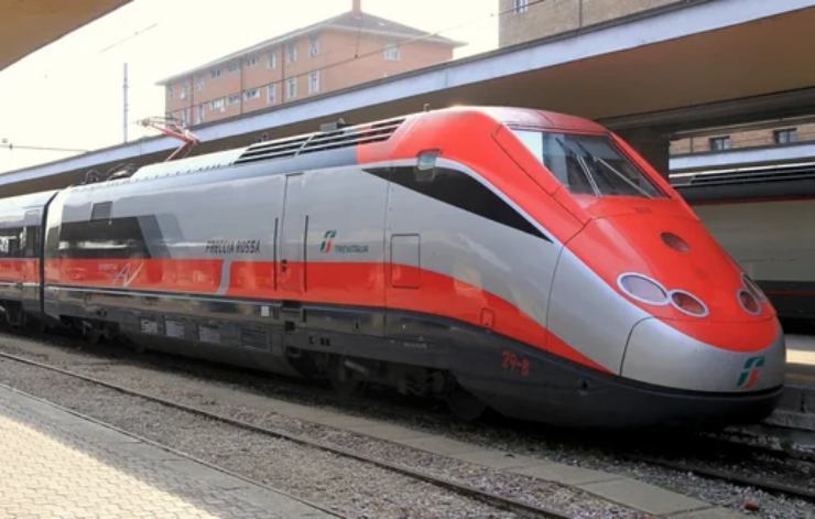 Illustrazione di un Frecciarossa (Depositphotos)