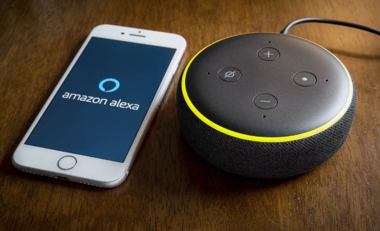 Amazon alexa su cellulare e speaker