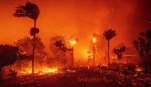 Il terribile incendio di Los Angeles (CNN foto)