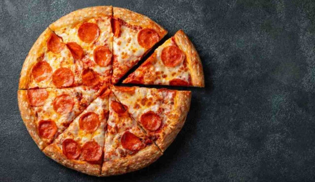 Pizza, addio glicemia alta se la mangi così | Ecco l’ingrediente che l’abbassa di colpo: scoperta rivoluzionaria