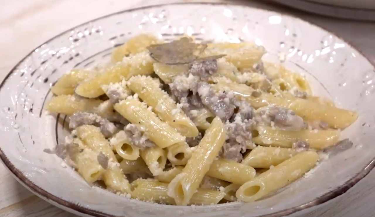 Pasta alla norcina (Ricetta.it - youtube screenshot)