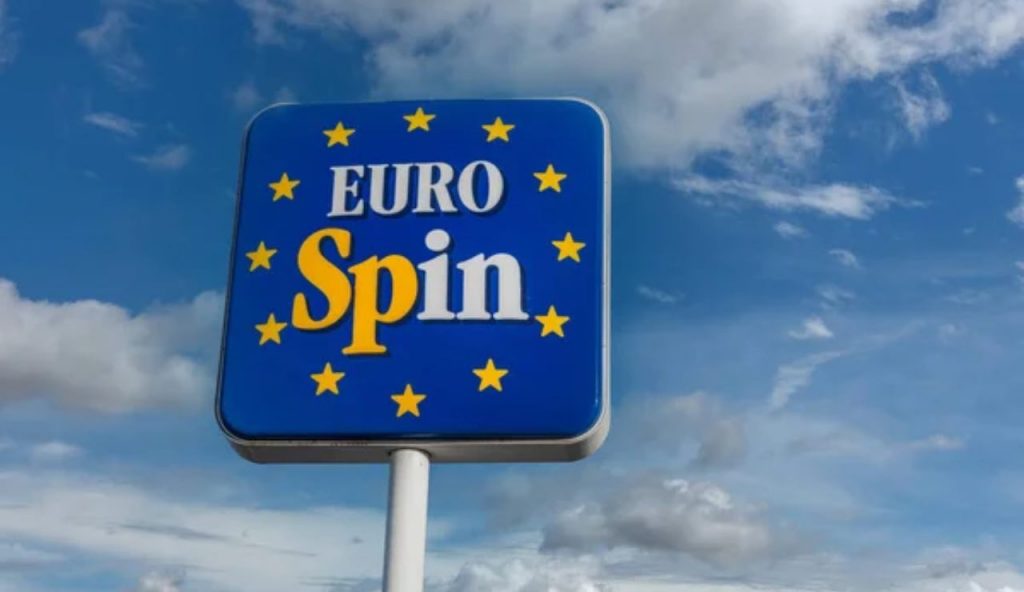 10 prodotti amatissimi Eurospin: pochi spicci per comprarli eppure sono le ‘stelle’ del discount | Ecco chi c’è dietro